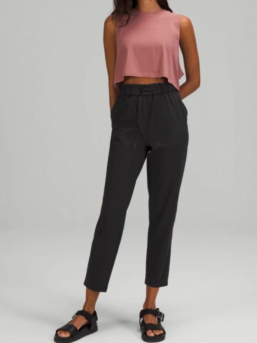 LuLuLemon High Rise Pant in Black